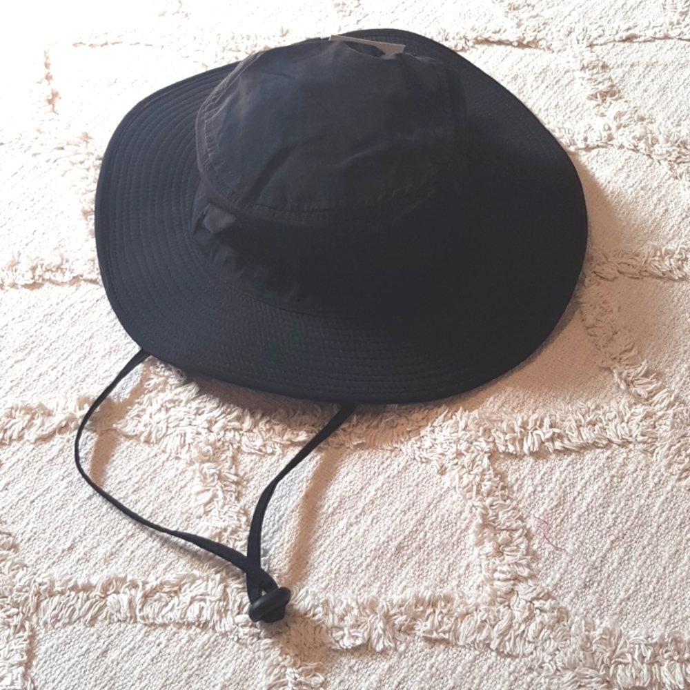 NWT George wide brim  black nylon gardening or sun hat Sz L